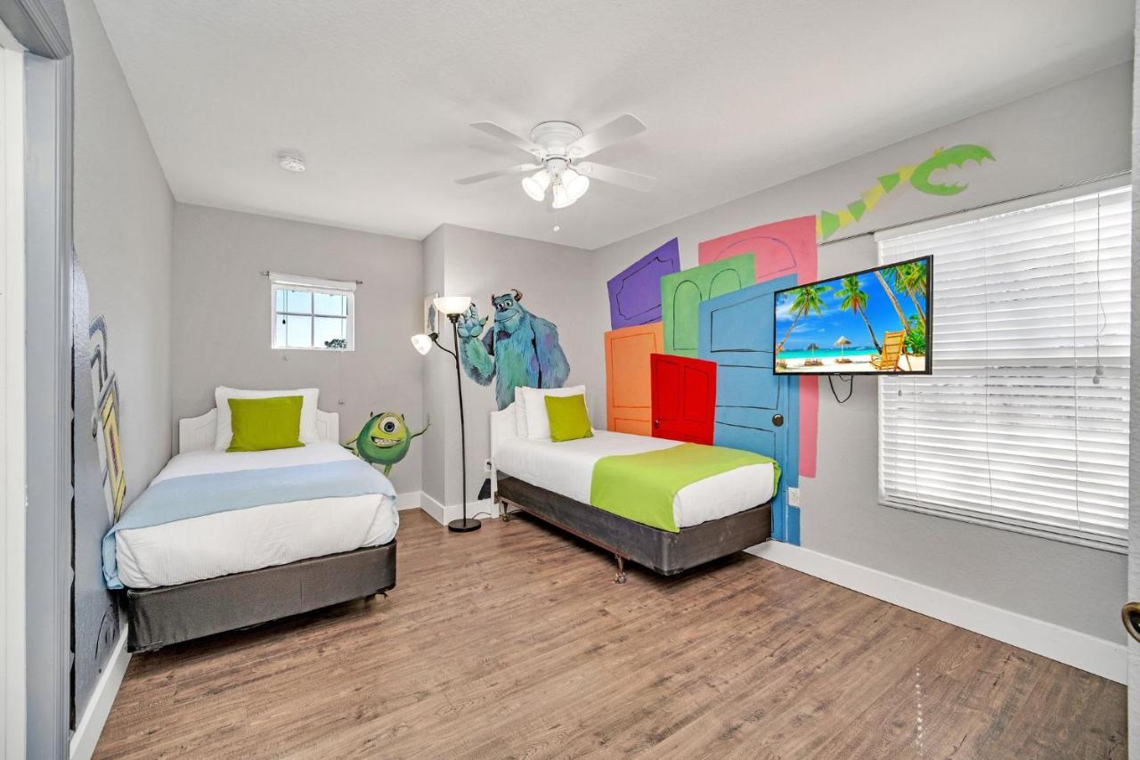 Near Disney! Spacious 5Br Resort Home With Private Pool, Hot Tub And Theater! 奥兰多 外观 照片
